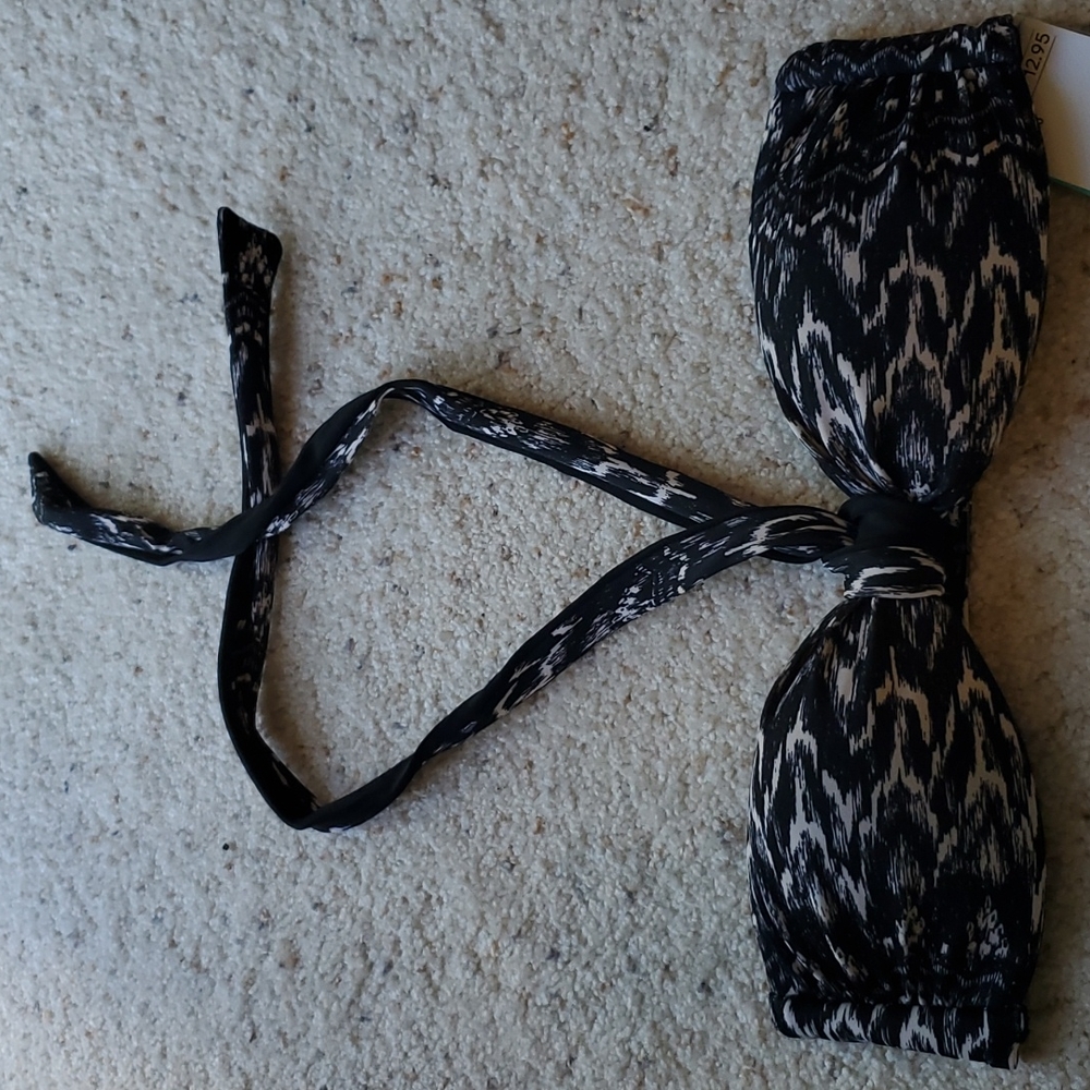 H&M Bandeau/Halter Swimwear Top